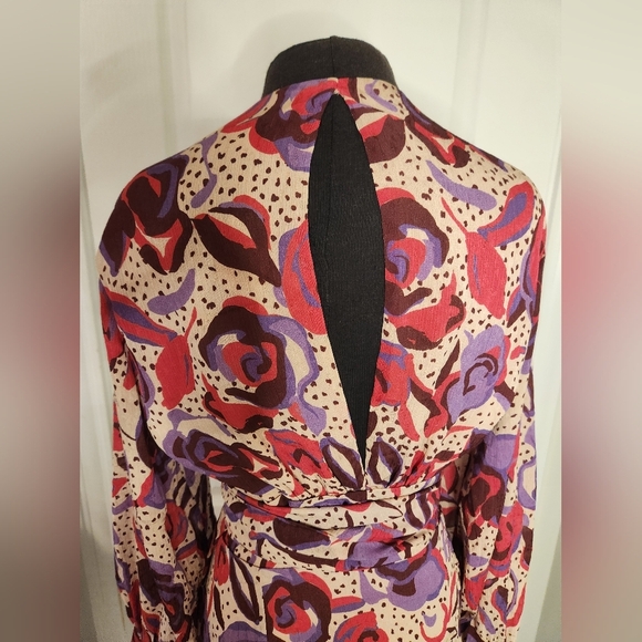 NWT Jane Wood Beautiful Wrap Dress Size 38 - Picture 9 of 10